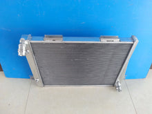 Load image into Gallery viewer, GPI aluminum radiator For 1983-1989 BMW 5 E28 525 i/528 i/533 i/535 i;6 E24 628/633/635 CSi 1983 1984 1985 1986 1987 1988 1989