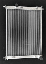 Load image into Gallery viewer, Aluminum Radiator For 2015-2021 Ford Mustang GT Shelby GT350 S550 5.0L V8 Coyote 2015 2016 2017 2018 2019 2019 2020 2021