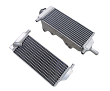 Load image into Gallery viewer, GPI Aluminum Radiator &Hose For 1992-1996 Honda CR250R CR 250 R 2-stroke 1992 1995 1996 1993 1994