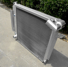 Load image into Gallery viewer, GPI 3 Row Aluminum Radiator for 1970-1981 International Scout II & Pickup 5.0L 5.6L V8 1970 1971 1972 1973 1974 1975 1976 1977 1978 1979 1980 1981