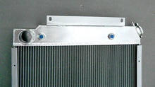 Load image into Gallery viewer, GPI 3 Row Aluminum Radiator & fan for 1970-1981 International Scout II & Pickup 5.0L 5.6L V8 1970 1971 1972 1973 1974 1975 1976 1977 1978 1979 1980 1981