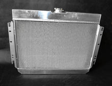 Load image into Gallery viewer, GPI Aluminum Radiator FOR 1963-1968 Chevy Impala / 1964-1967 Chevy El Camino 1964 1965 1966 1967
