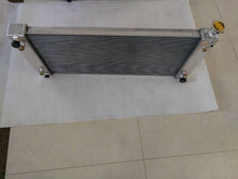 Load image into Gallery viewer, GPI Aluminum Radiator For 1994-2000 Chevy/GMC C/K Pickup Tahoe Yukon Suburban Sonora 1994 1995 1996 1997 1998 1999 2000