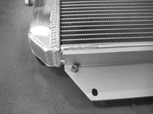 Load image into Gallery viewer, GPI Aluminum Radiator & Shroud Fan For 1980-1998 Suzuki Sierra/Jimny/Samurai/JA51 SJ 413/SJ413 G13 1.3L 1980 1981 1982 1983 1984 1985 1986 1987 1988 1989 1990 1991 1992 1993 1994 1995 1996 1997 1998
