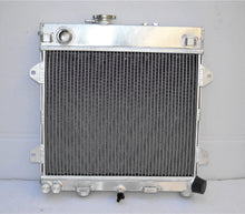 Load image into Gallery viewer, Aluminum radiator for 1982-1991 BMW E30 M10 316i 318i MT 1982 1983 1984 1985 1986 1987 1988 1989 1990 1991