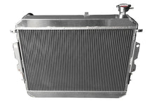 Load image into Gallery viewer, GPI Aluminum Radiator For 1980-1990 Toyota Landcruiser 60 Series HJ60 HJ62 HJ61 MT HJ47 4.0 D 1980 1981 1982 1983 1984 1985 1986 1987 1988 1989 1990
