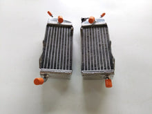 Load image into Gallery viewer, GPI Aluminum radiator FOR 1983 Yamaha YZ125 YZ125K YZ125L 2-STROKE/ YZ 125 YZ 125 K YZ 125 L