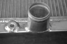 Load image into Gallery viewer, GPI Aluminum Radiator & FAN FOR 1963-1969 Ford 1964 Fairlane 1967-1969 Ford Mustang 1963 1964 1965 1967 1968 1969