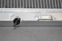 Load image into Gallery viewer, Aluminum radiator for 1982-1991 BMW E30 M10 316i 318i MT 1982 1983 1984 1985 1986 1987 1988 1989 1990 1991
