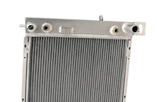 Load image into Gallery viewer, Aluminum Radiator+shroud+Fans For 2003-2009 Hummer H2 6.0 /1999-2011 Silverado pickup V8 1999 2000 2001 2002 2003 2004 2005 2006 2007 2008 2009 2010 2011