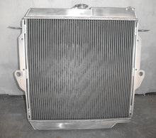 Load image into Gallery viewer, Aluminum Radiator For 1985-1993 Toyota LandCruiser 70 Series FJ73 FJ75 4.0L 6cyl 3F 1985 1986 1987 1988 1989 1990 1991 1992 1993