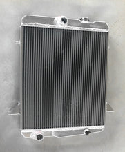 Load image into Gallery viewer, 56mm Aluminum radiator & fan FOR 1965-1967 TRIUMPH TR4A Manual 1965 1966 1967 1968