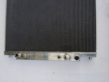 Load image into Gallery viewer, GPI Aluminum Radiator FOR 1999-2005 Ford F250 F350 F450 Super Duty Excursion V8 V10 1999 2000 2001 2002 2003 2004 2005