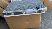 Load image into Gallery viewer, Aluminum Radiator For 1998-2004 Nissan Frontier / Nissan Xterra 3.3L 2.4L AT 1998 1999 2000 2001 2002 2003 2004