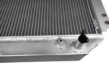 Load image into Gallery viewer, 2 Row Aluminum radiator For 1988-1992 Nissan Forklift A10-A25 H20 1988 1989 1990 1991 1992