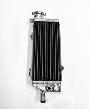 Load image into Gallery viewer, GPI Aluminum Radiator For 2008-2016 KTM 250/350/450/500/530 EXC-F/EXC-R/XC-W/XCF-W 2009 2010 2011 2012 2013 2014 2015