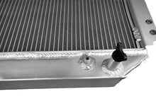 Load image into Gallery viewer, 2 Row Aluminum radiator & fan For 1988-1992 Nissan Forklift A10-A25 H20 1988 1989 1990 1991 1992