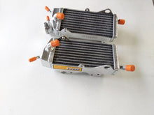 Load image into Gallery viewer, GPI Aluminum radiator FOR 1983 Yamaha YZ125 YZ125K YZ125L 2-STROKE/ YZ 125 YZ 125 K YZ 125 L