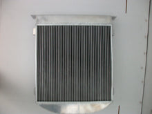 Load image into Gallery viewer, 3 ROW Aluminum Radiator For 1932 FORD CHOPPED FORD ENGINE AT 1932