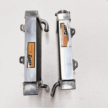 Load image into Gallery viewer, GPI L&R Aluminum Radiator For 2005-2008 Honda CRF450R CRF450 CRF 450 R CRF 450 2005 2006 2007 2008