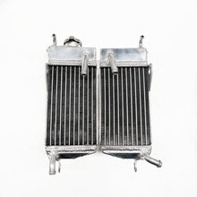 Load image into Gallery viewer, Left + Right Aluminum Radiator For Honda CR125 CR250R 2-stroke 1984 CR 125/250 R