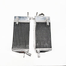 Load image into Gallery viewer, Left + Right Aluminum Radiator For Honda CR125 CR250R 2-stroke 1984 CR 125/250 R