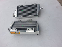 Load image into Gallery viewer, Aluminum Radiator For 2002-2004 HONDA CR 125 R/CR125R 2-STROKE 2002 2003
