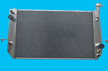 Load image into Gallery viewer, GPI Aluminum Radiator & FANS For 1998-2005 Chevy Chevrolet Astro GMC Safari 4.3 V6 AT 1998 1999 2000 2001 2002 2003 2004 2005