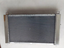 Load image into Gallery viewer, GPI Aluminum Radiator & fans For 1999-2013 Chevy Silverado GMC Sierra Yukon 4.3/4.8/5.3L 2000 2001 2002 2003 2004 2005 2006 2007 2008 2009 2010 2011 2012