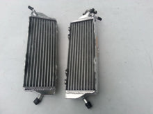 Load image into Gallery viewer, GPI Aluminum Radiator & Hose For 2003-2011 Husqvarna TC/TE250 /TE310/ TC450/TE450/TC510/TE510/SMR 450/510 2003 2004 2005 2006 2007 2008 2009 2010 2011