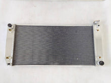 Load image into Gallery viewer, GPI Aluminum Radiator For 1994-2000 Chevy/GMC C/K Pickup Tahoe Yukon Suburban Sonora 1994 1995 1996 1997 1998 1999 2000