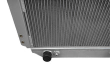 Load image into Gallery viewer, 2 Row Aluminum radiator For 1988-1992 Nissan Forklift A10-A25 H20 1988 1989 1990 1991 1992