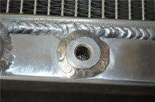 Load image into Gallery viewer, 3 Row Aluminum  Radiator & fan For 1967-1970 FORD MUSTANG/-77 MAVERICK 4.1L/5.0L l6/V8 1967 1968 1969 1970