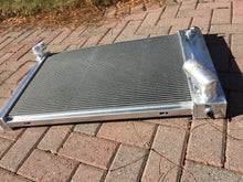 Load image into Gallery viewer, GPI Aluminum Radiator for 1969- 1972 Chevrolet Corvette Sm Block Champion 1969 1970 1971 1972