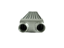 Load image into Gallery viewer, GPI For Delta Fin Design One Sided Aluminum Intercooler 550x140x70mm 2.2" Inlet/out