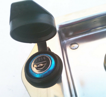 Load image into Gallery viewer, GPI 30"x18"x18" Aluminum Truck Underbody Tool Box Storage Underbed ATV RV Trailer Pickup Truck Tread Lock With Keys