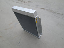 Load image into Gallery viewer, GPI Aluminum Alloy Radiator & fan Fit 1949-1953 Ford Car W/Flathead V8 Engine M/T 62MM CORE 1949 1950 1951 1952 1953