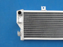 Load image into Gallery viewer, GPI 3 ROW Aluminum Radiator For 2012-2016 Kawasaki Ninja 650 EX650E EX650A EX650F 2012 2013 2014 2015 2016