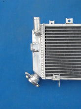 Load image into Gallery viewer, GPI Aluminum alloy radiator for 1996-1999 YAMAHA TRX850 TRX 850 1996 1997 1998 1999