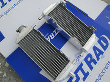 Load image into Gallery viewer, GPI Aluminum Radiator + hose FOR 2001-2008 Suzuki RM250 RM 250 2-stroke 2001 2002 2003 2004 2005 2006 2007