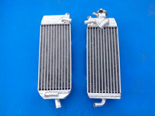 Load image into Gallery viewer, GPI R&L aluminum radiator FOR 1998-2000 Suzuki RM125 RM 125 RM125X RM125W RM125Y 1998 1999 2000