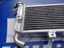 Load image into Gallery viewer, GPI Aluminum radiator FOR 2009-2011 Kawasaki ER-6N/ER650C/NINJA 650R/EX650C 2009 2010 2011