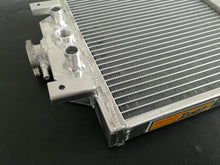 Load image into Gallery viewer, GPI Aluminum radiator& FAN for Polaris Scrambler 400 1996-2000 / 500 1997-2001 1997 1998 1999 2000