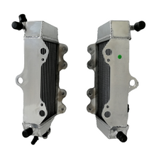 Load image into Gallery viewer, GPI Aluminum radiator and hose FOR 2001-2005 2001 2002 2003 2004 2005 Yamaha YZ250F YZ 250 F/2001-2006 WR250F WR 250 F 2001 2002 2003 2004 2005 2006
