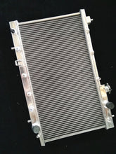 Load image into Gallery viewer, Aluminum Radiator For 1997-2001 Honda CR-V 2.0L L4 AT/ MT 1997 1998 1999 2000 2001