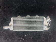 Load image into Gallery viewer, Aluminum Radiator & hose for 1985-2002 Kawasaki KMX 125 KMX125 1986 1987 1988 1990 1991 1992 2000 2001