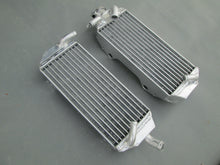 Load image into Gallery viewer, GPI Aluminum alloy radiator+silicone hose for 1996-2000 Suzuki RM250 RM 250 1996 1997 1998 1999 2000