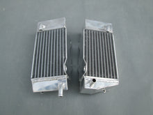 Load image into Gallery viewer, Aluminum Radiator For Honda CR250R/CR125R A 82 /CR250R A 1982