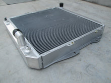 Load image into Gallery viewer, GPI 3 ROW aluminum radiator FOR toyota HILUX LN106 LN111 Diesel 1988-1997 AT 62MM 1988 1989 1990 1991 1992 1993 1994 1995 1996 1997