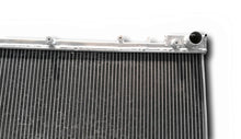 Load image into Gallery viewer, Aluminum Radiator + FAN For Subaru Forester XS 2003-2008 SG5 NON TURBO 2.5L AT